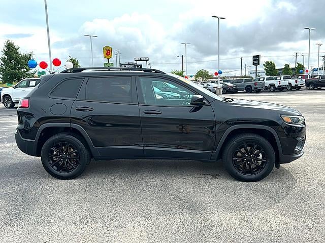 2023 Jeep Cherokee Altitude Lux 4x4