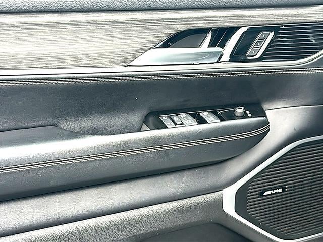 2024 Jeep Wagoneer L Series II 4x2 *Ltd Avail*