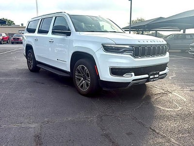 2024 Jeep Wagoneer L Series II 4x2 *Ltd Avail*