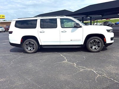 2024 Jeep Wagoneer L Series II 4x2 *Ltd Avail*