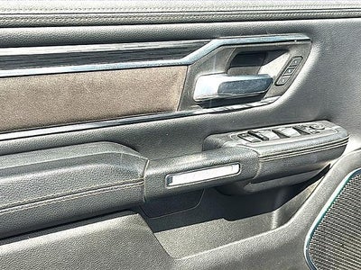 2024 RAM 1500 Laramie 4x4 Crew Cab 5'7" Box