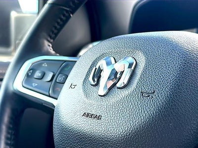 2024 RAM 1500 Laramie 4x4 Crew Cab 5'7" Box