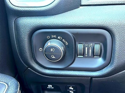 2024 RAM 1500 Laramie 4x4 Crew Cab 5'7" Box