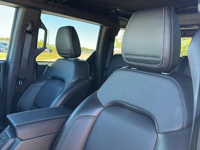 2025 Ford Bronco Outer Banks 4 Door 4x4