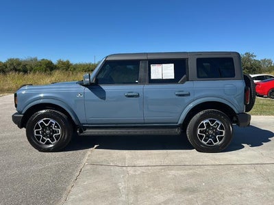 2025 Ford Bronco Outer Banks 4 Door 4x4