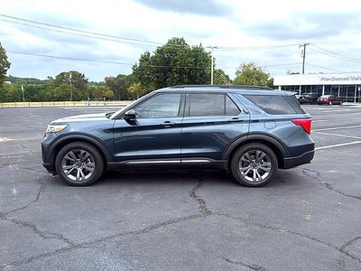 2023 Ford Explorer XLT RWD