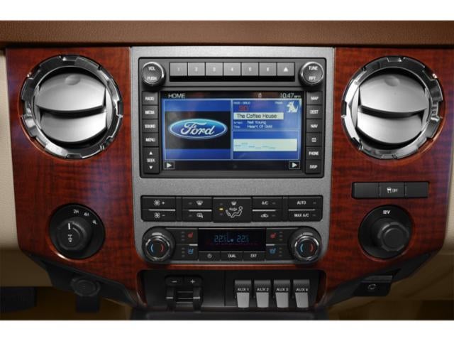 2014 Ford Super Duty F-250 SRW 4WD Crew Cab 6-3/4 Ft Box Lariat