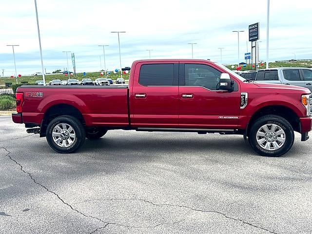 2018 Ford Super Duty F-350 SRW Platinum 4WD Crew Cab 6.75' Box
