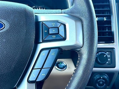 2020 Ford F-150 LARIAT 4WD SuperCrew 5.5' Box