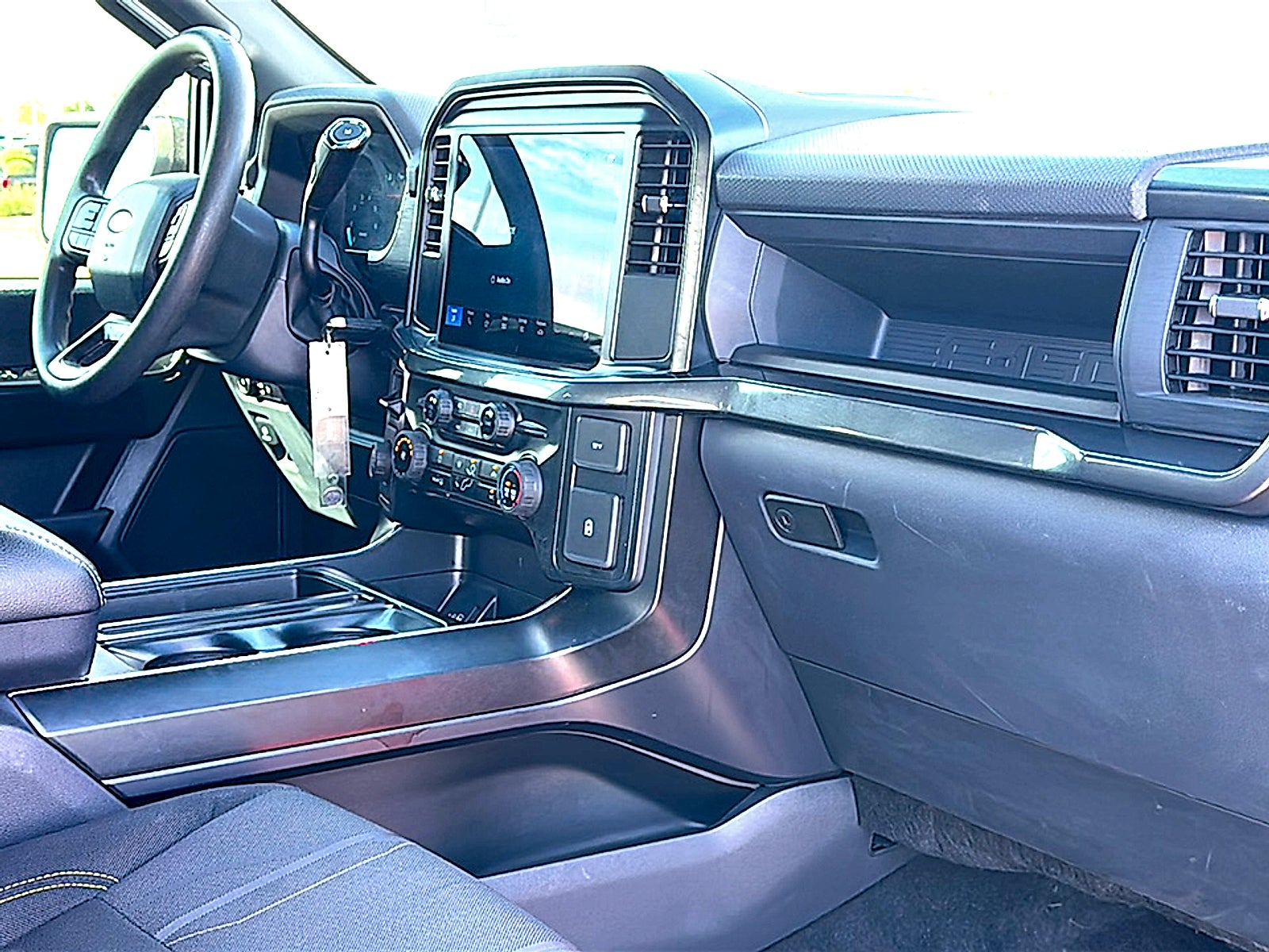 2025 Ford F-150 STX 2WD SuperCrew 5.5' Box