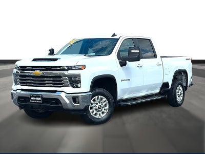 2025 Chevrolet Silverado 2500HD 4WD Crew Cab Standard Bed LT
