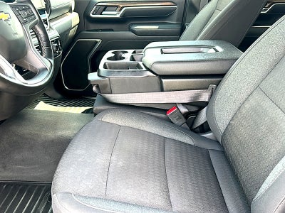 2025 Chevrolet Silverado 2500HD 4WD Crew Cab Standard Bed LT