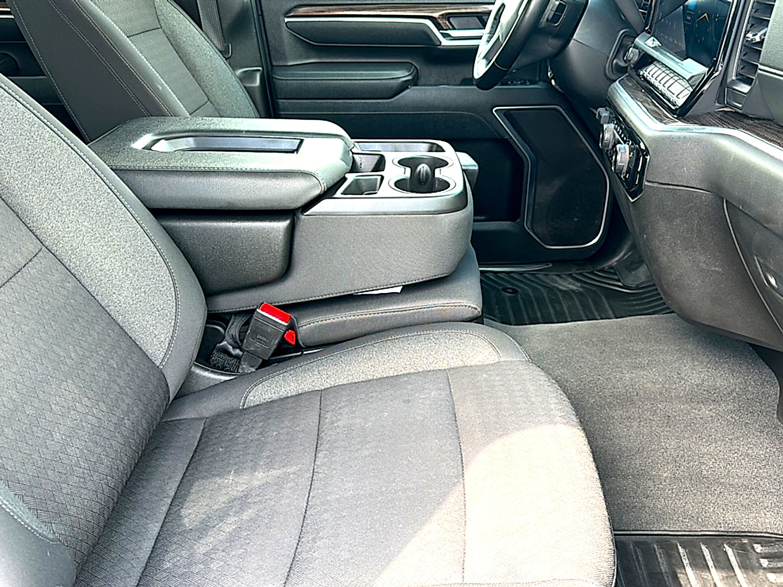 2025 Chevrolet Silverado 2500HD 4WD Crew Cab Standard Bed LT
