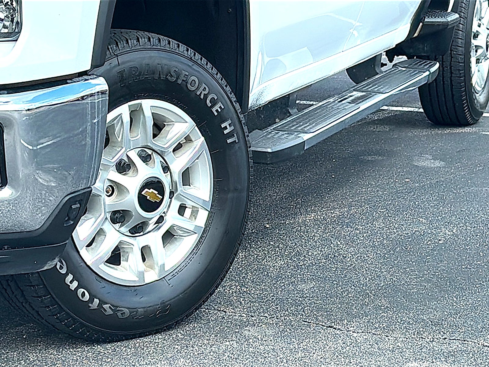 2025 Chevrolet Silverado 2500HD 4WD Crew Cab Standard Bed LT