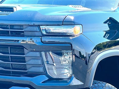 2025 Chevrolet Silverado 2500HD 4WD Crew Cab Standard Bed Custom
