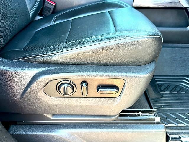 2020 Chevrolet Silverado 3500 HD Crew Cab Standard Box 4-Wheel Drive LTZ