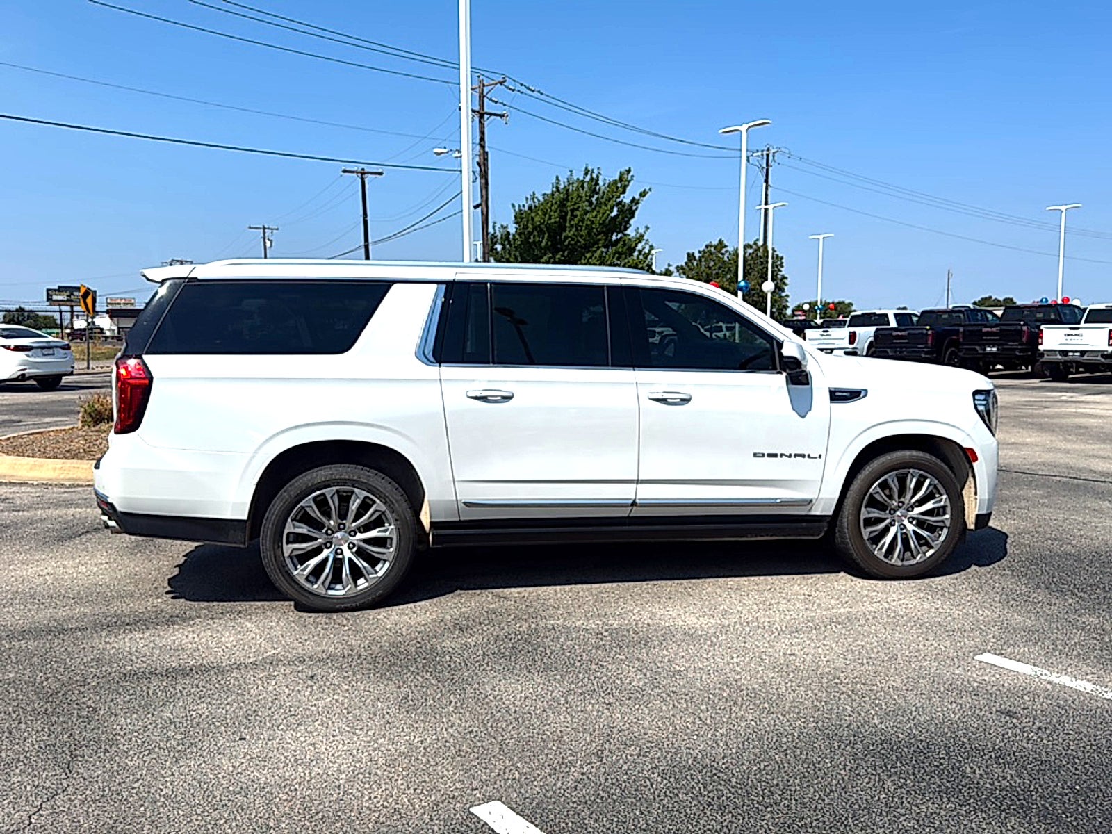 2021 GMC Yukon XL 2WD Denali