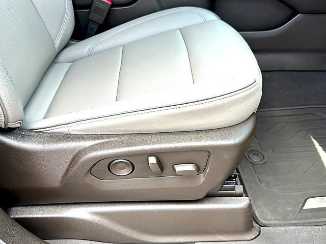 2025 GMC Yukon 4WD 4dr Elevation