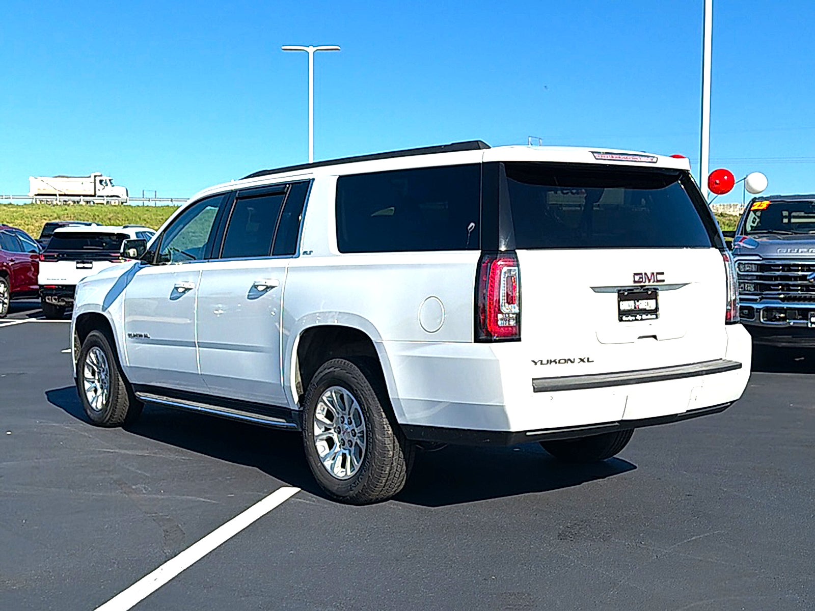 2020 GMC Yukon XL 4WD SLT