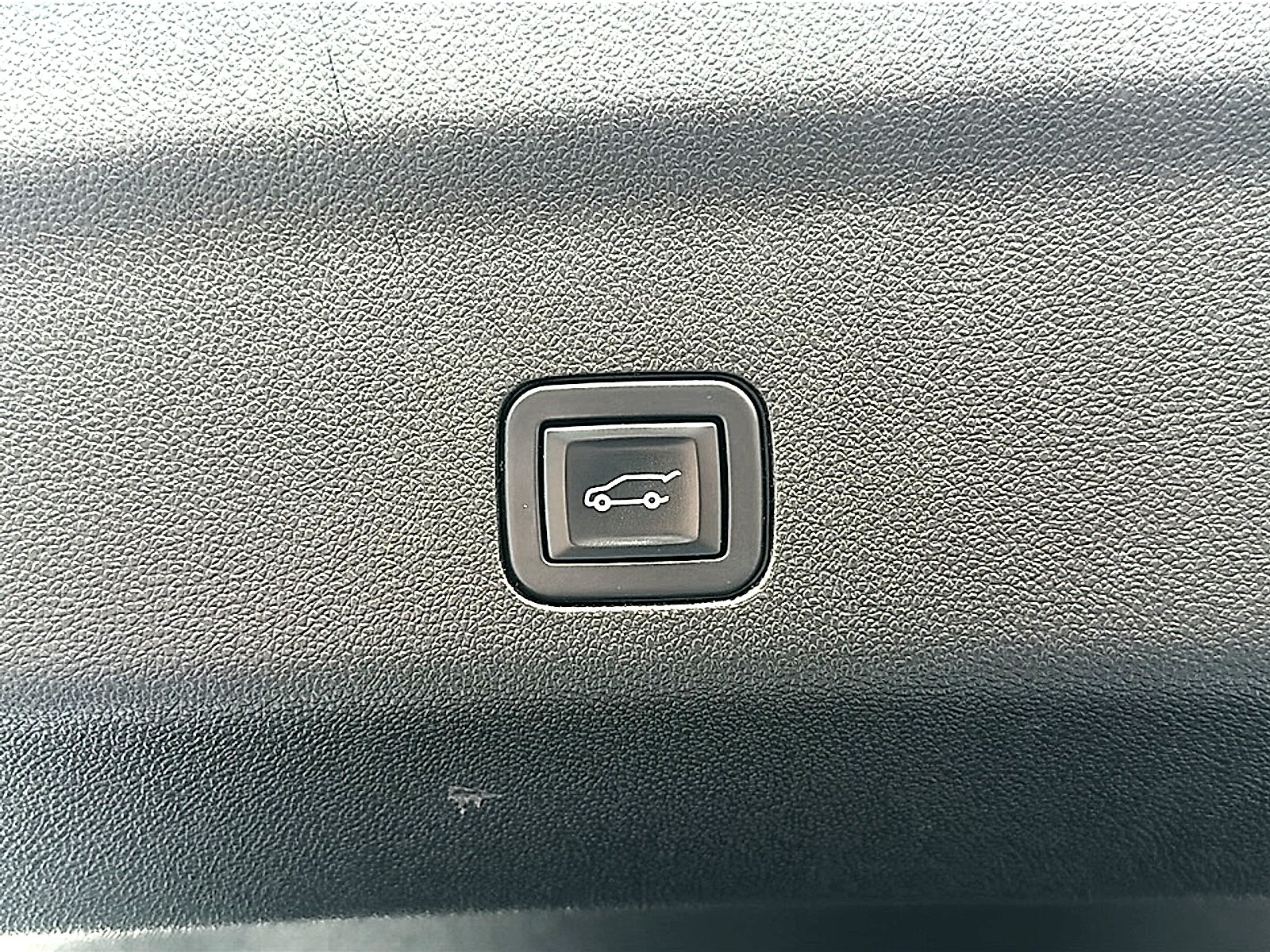 2023 Chevrolet Tahoe 4WD High Country