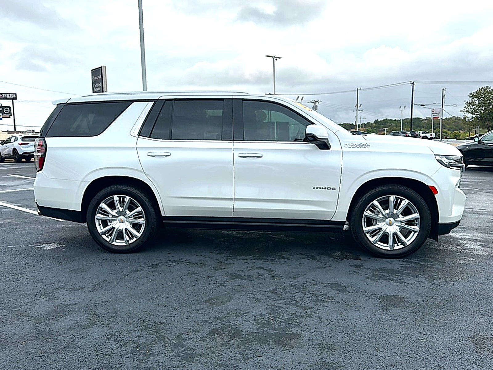 2023 Chevrolet Tahoe 4WD High Country