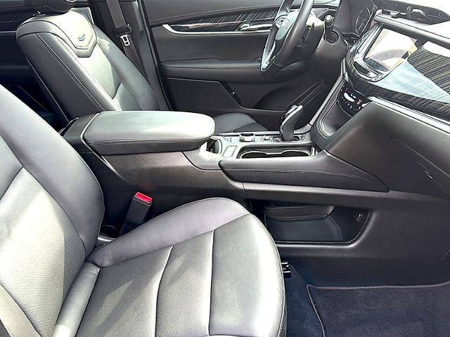 2024 Cadillac XT6 FWD 4dr Premium Luxury
