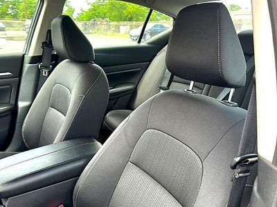 2023 Nissan Altima 2.5 SV Sedan