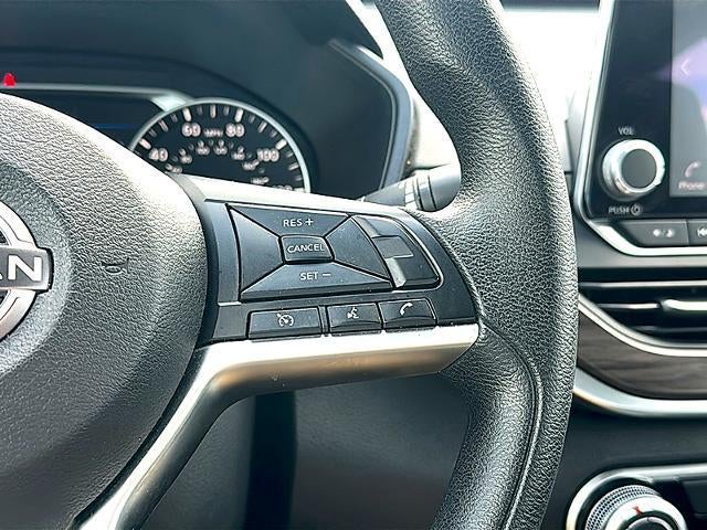 2023 Nissan Altima 2.5 SV Sedan