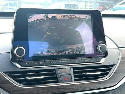 2023 Nissan Altima 2.5 SV Sedan