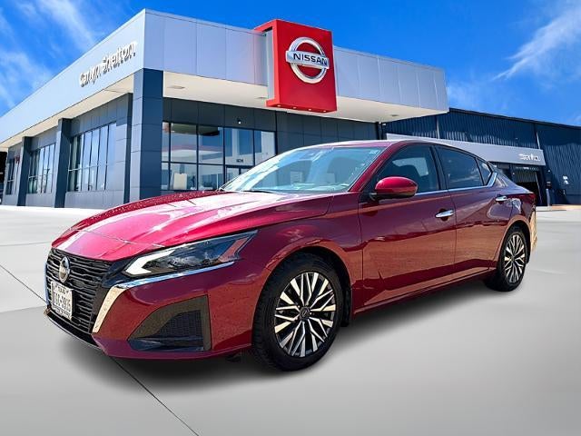 2024 Nissan Altima 2.5 SV Sedan