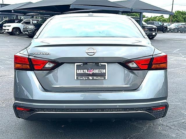 2025 Nissan Altima SV FWD