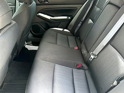 2024 Nissan Altima 2.5 SV Sedan