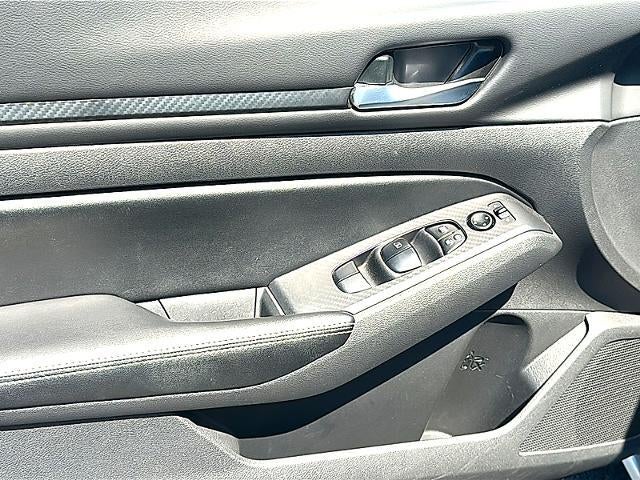 2024 Nissan Altima 2.5 SV Sedan