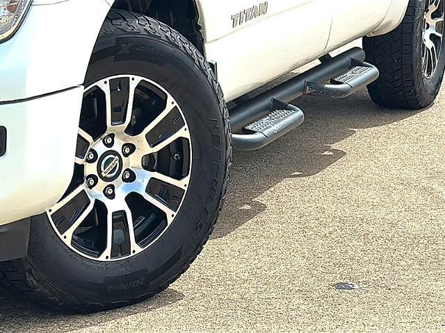 2021 Nissan Titan 4x4 Crew Cab SV