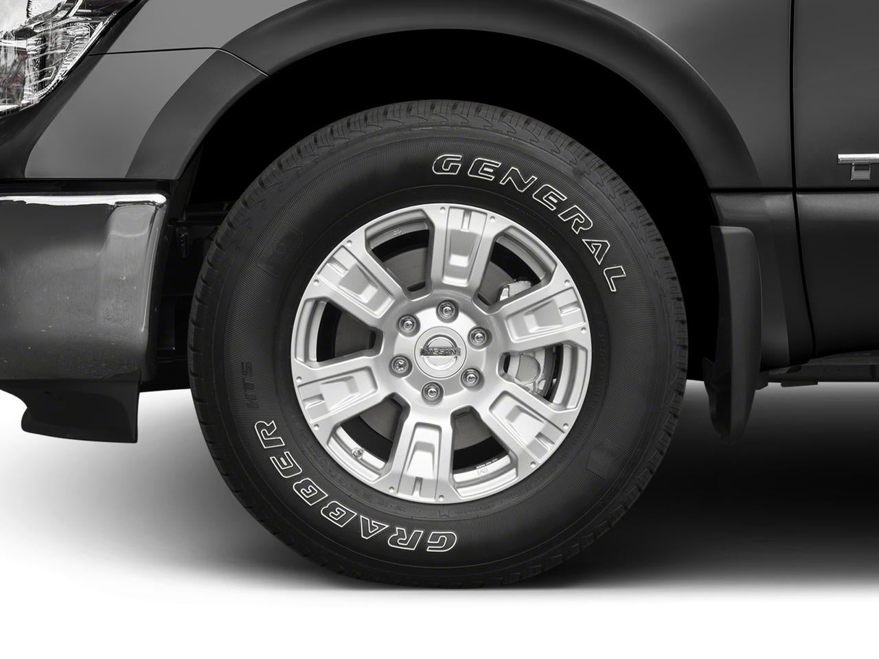 2017 Nissan Titan 4x2 Crew Cab SV