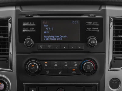 2017 Nissan Titan 4x2 Crew Cab SV
