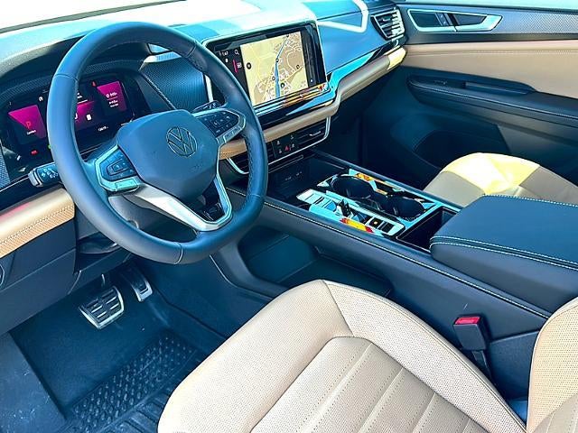 2025 Volkswagen Atlas Cross Sport 2.0T SEL R-Line Black 4MOTION