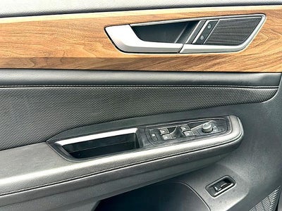2025 Volkswagen Atlas 2.0T SE w/Technology FWD