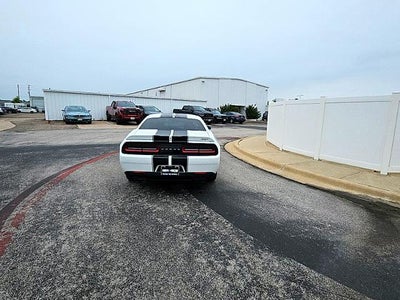 2016 Dodge Challenger 2dr Cpe SRT 392