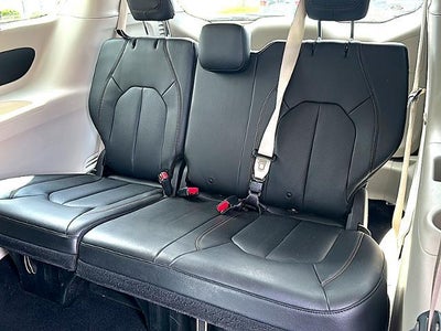 2019 Chrysler Pacifica Touring L FWD