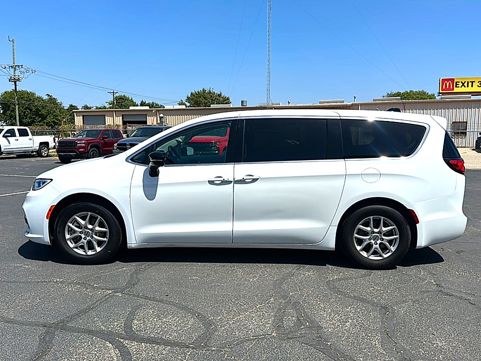 2024 Chrysler Pacifica Touring L