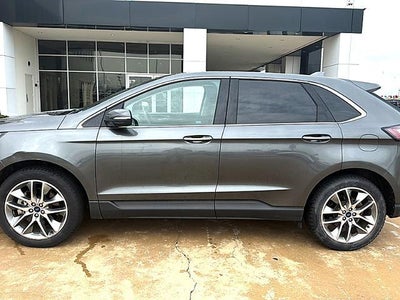 2016 Ford Edge 4dr Titanium FWD