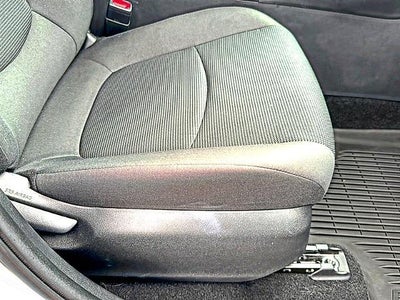 2021 Toyota RAV4 LE FWD (GS)