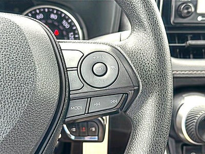 2021 Toyota RAV4 LE FWD (GS)