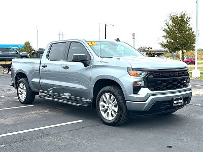 2026 Chevrolet Silverado 1500 4WD Crew Cab Standard Bed Custom