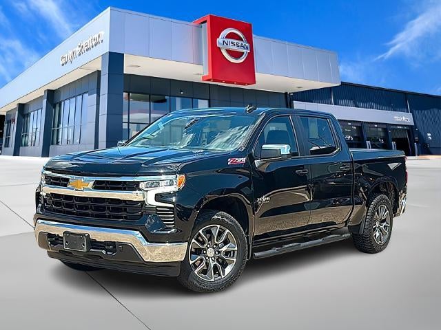2023 Chevrolet Silverado 1500 Crew Cab Short Box 4-Wheel Drive LT 1LT