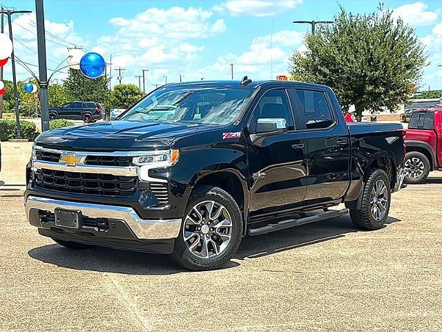 2023 Chevrolet Silverado 1500 Crew Cab Short Box 4-Wheel Drive LT 1LT