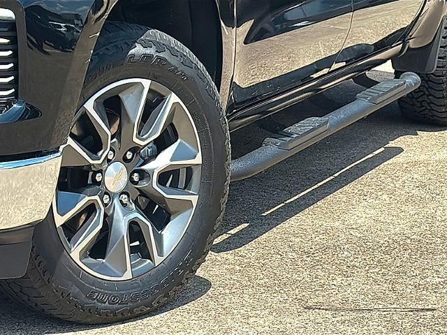 2023 Chevrolet Silverado 1500 Crew Cab Short Box 4-Wheel Drive LT 1LT