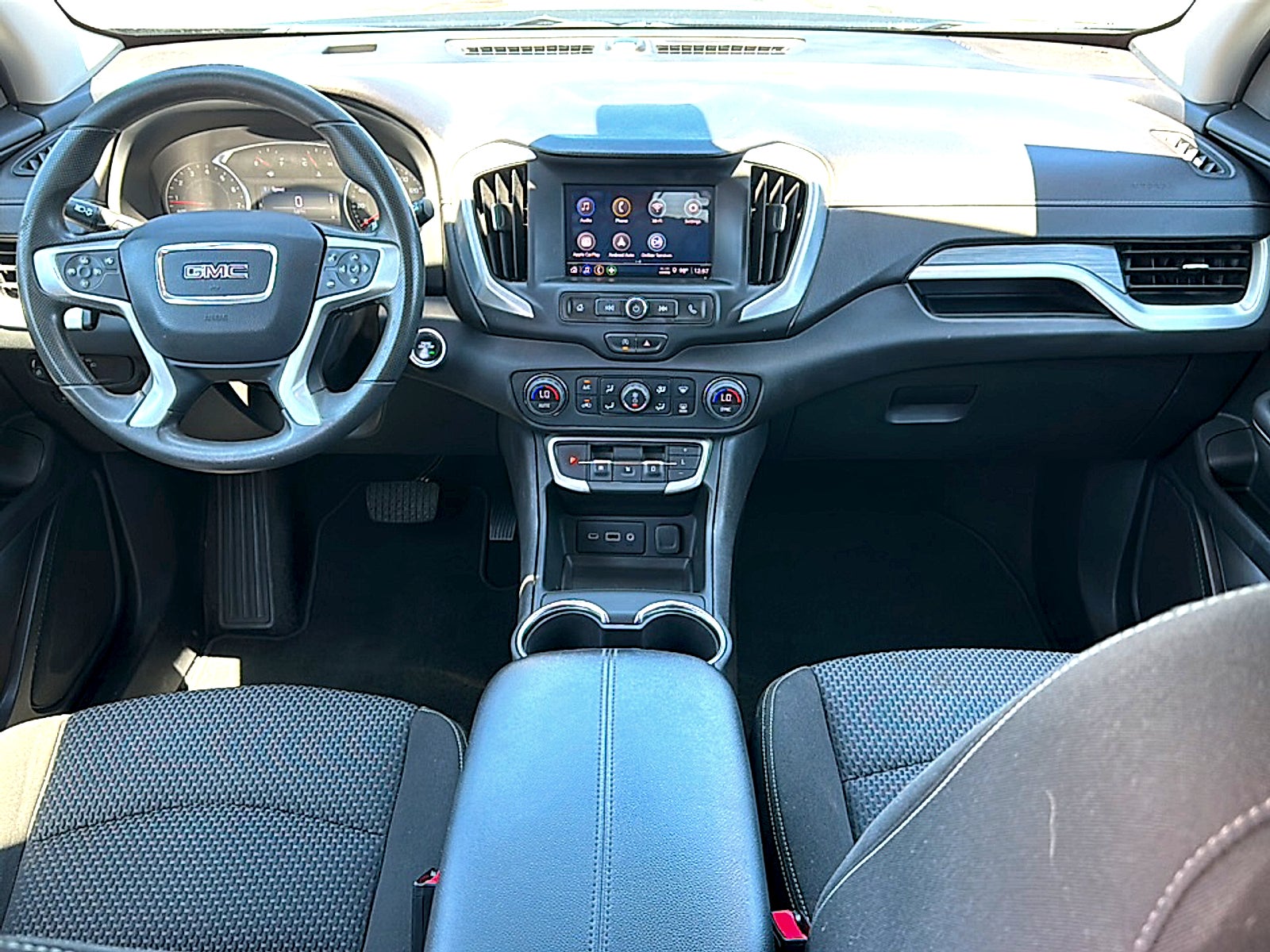 2024 GMC Terrain FWD SLE