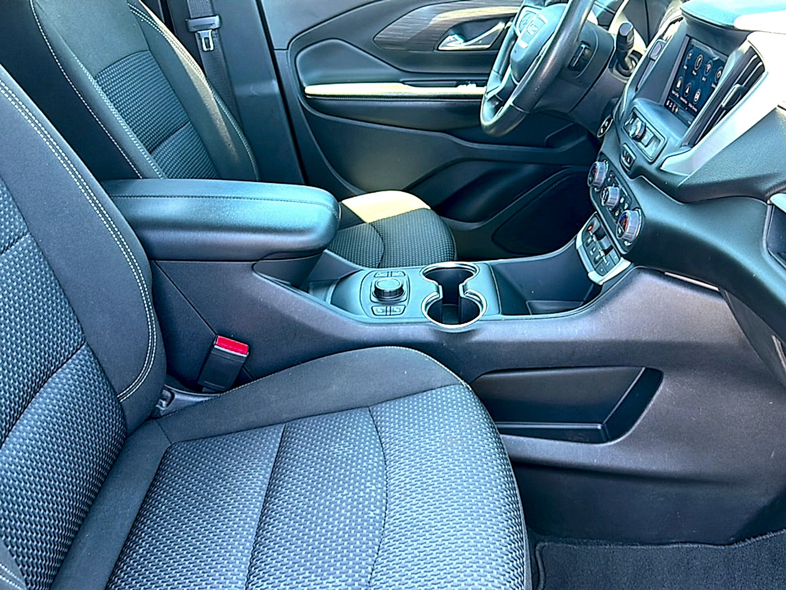 2024 GMC Terrain FWD SLE